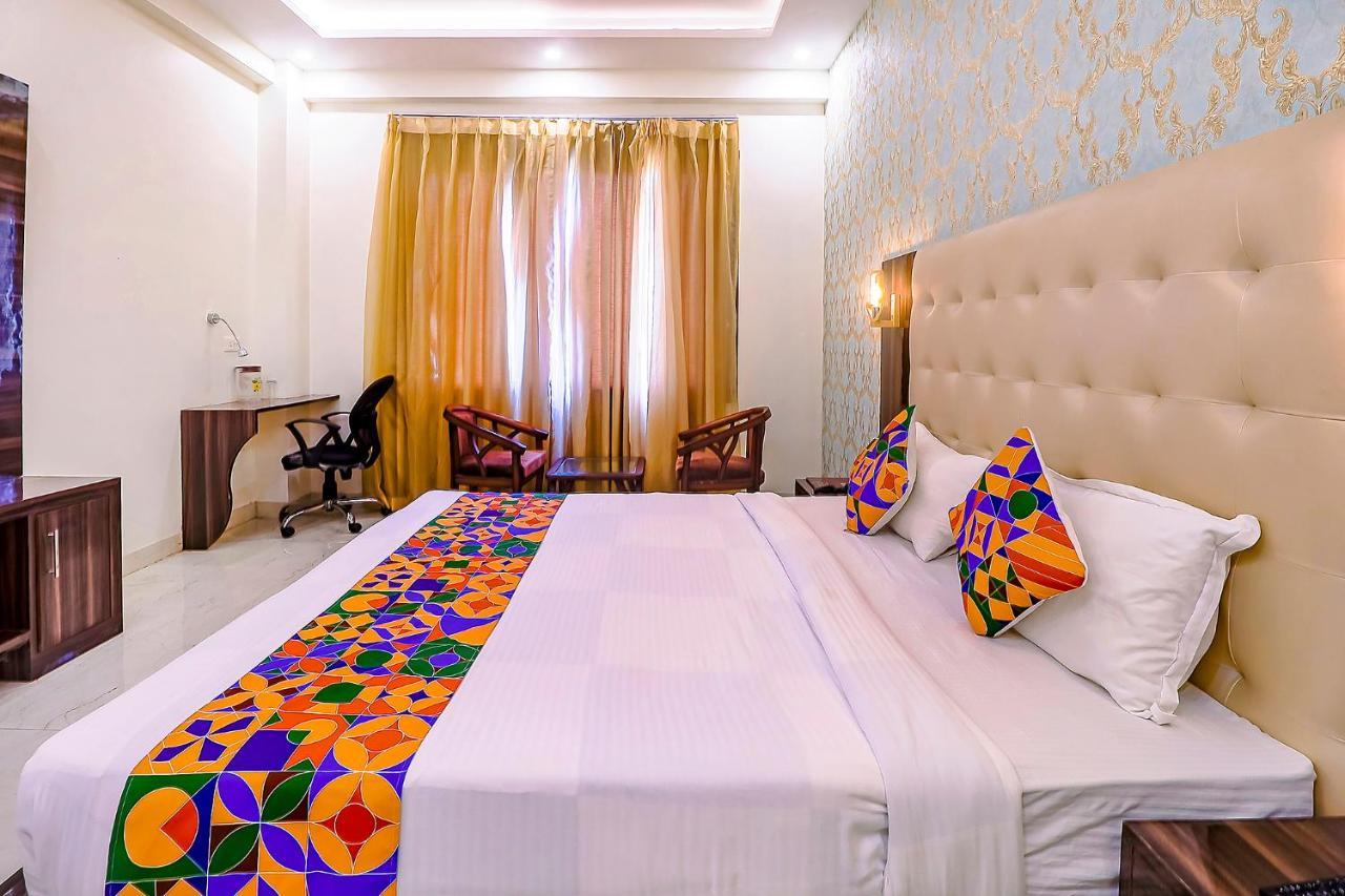Fabhotel Swess Grand Agra  Esterno foto