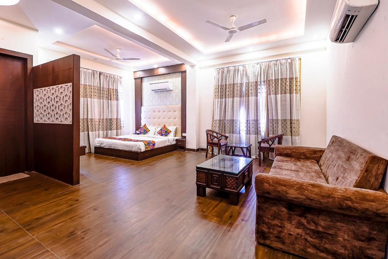 Fabhotel Swess Grand Agra  Esterno foto