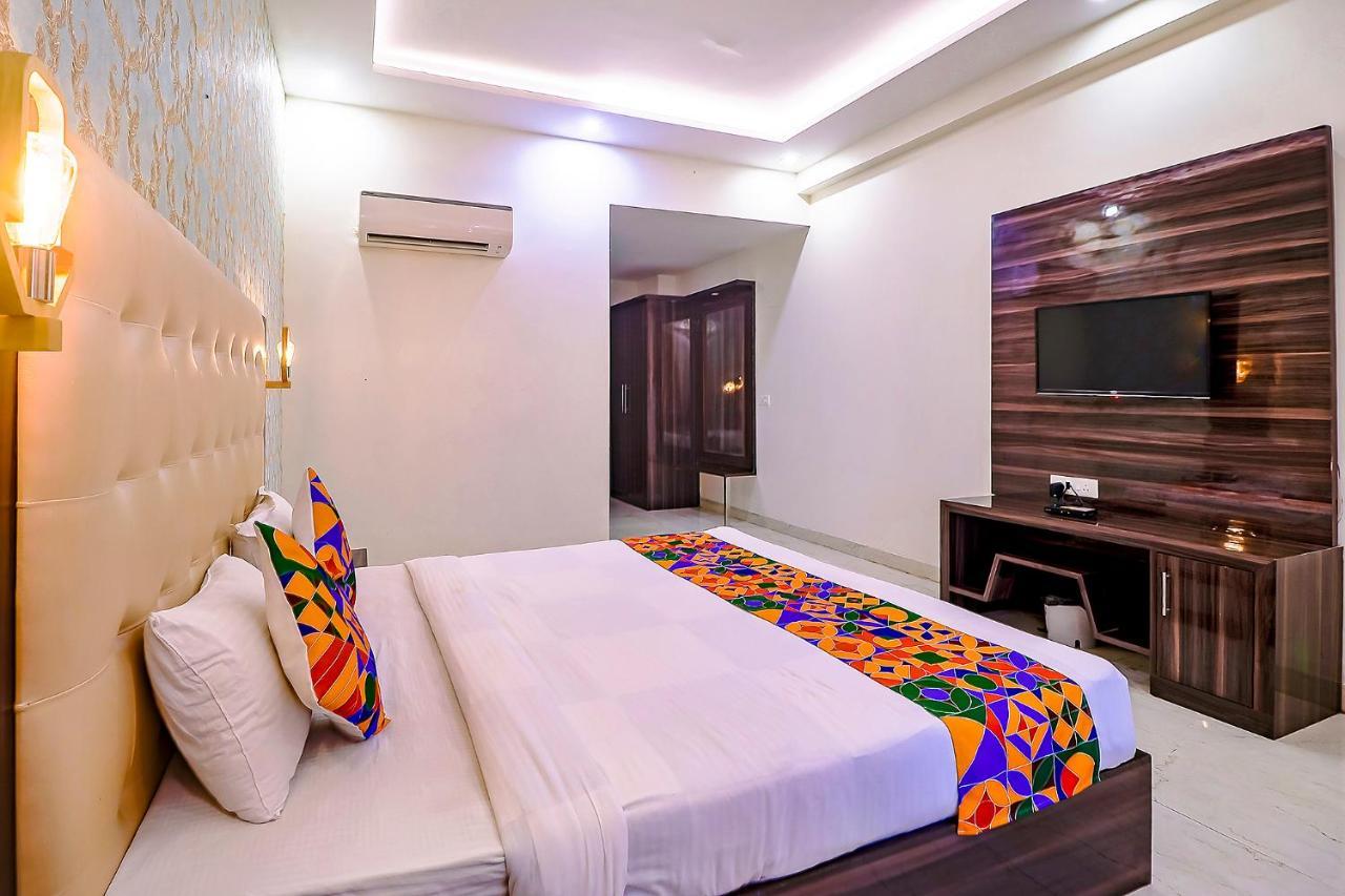 Fabhotel Swess Grand Agra  Esterno foto