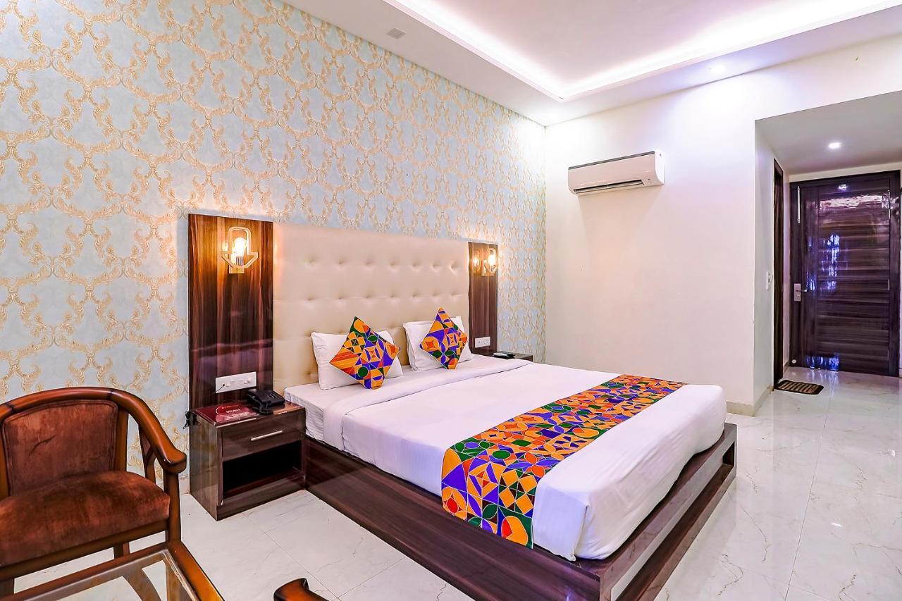 Fabhotel Swess Grand Agra  Esterno foto