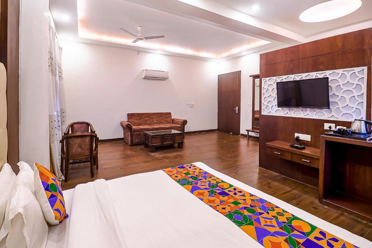Fabhotel Swess Grand Agra  Esterno foto