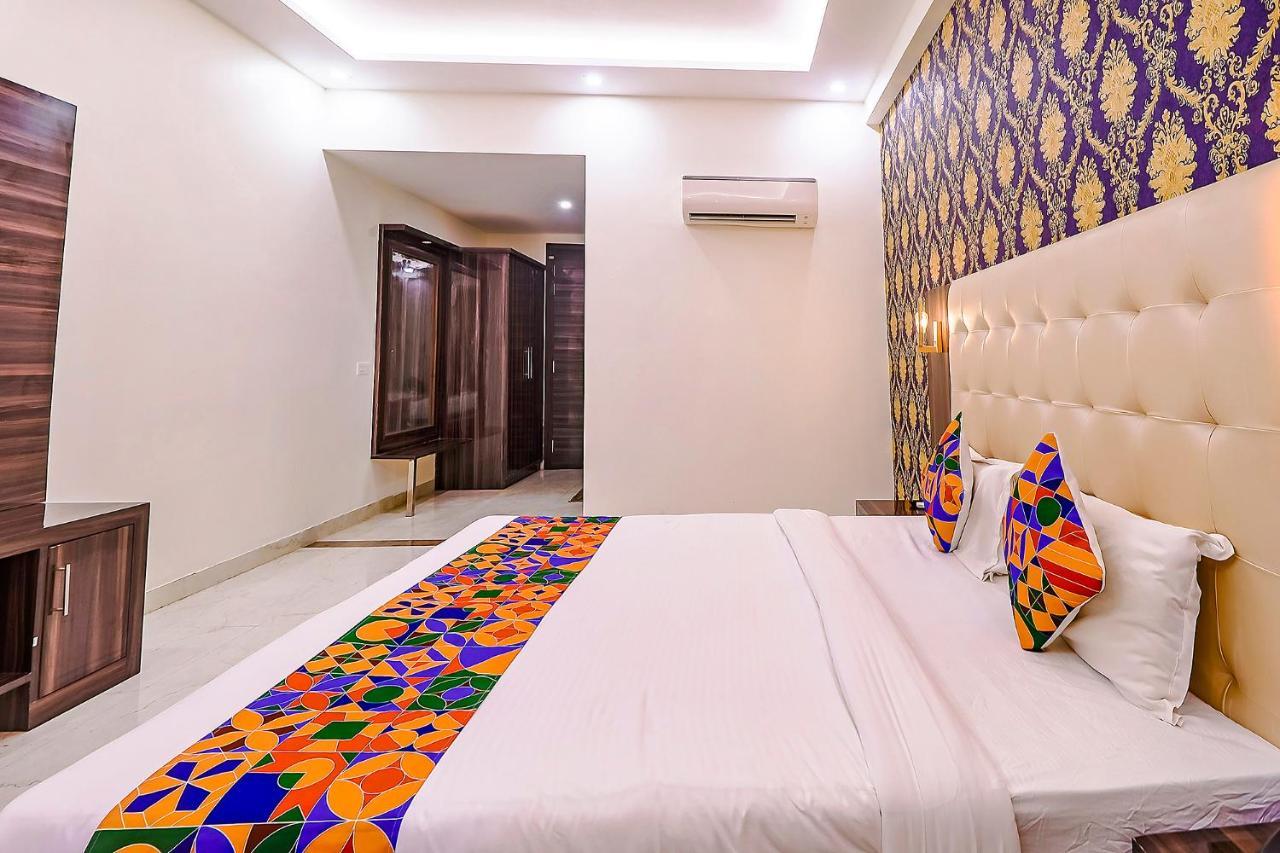 Fabhotel Swess Grand Agra  Esterno foto